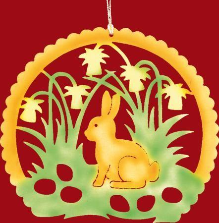 Häschen im Narzissenbeet