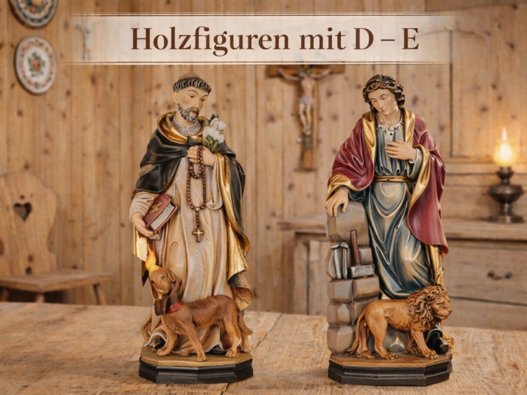 Holzfiguren geschnitzt mit D- E- Holzschnitzereien