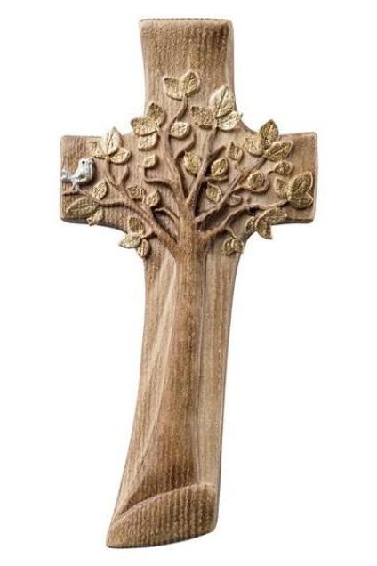 Holzkreuz mit geschnitztem Baum- und Blättermotiv